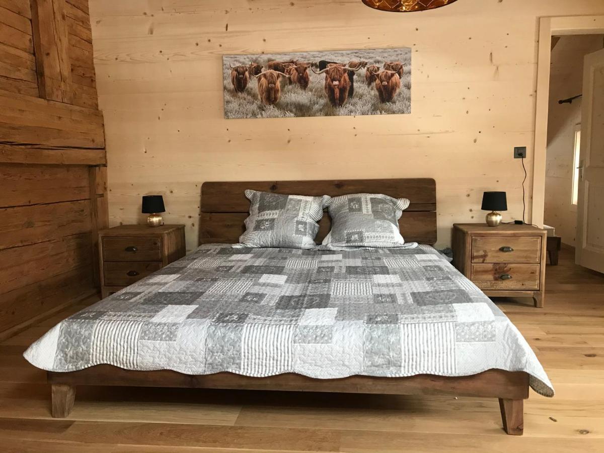 Au Pre Des Chevaux Bed & Breakfast ชาโต-เด ภายนอก รูปภาพ